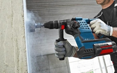 Коронка по бетону SDS Plus 70мм в сборе с державкой Коронка по бетону SDS Plus 70мм в сборе с державкой